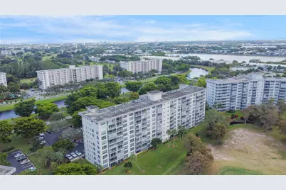 605 Oaks #305, Pompano Beach, FL 33069 - Photo 31