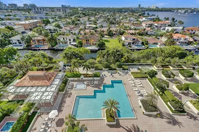 1000 E Island #1403, Aventura, FL 33160 - Photo 61