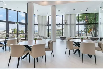 1000 E Island #1403, Aventura, FL 33160 - Photo 85