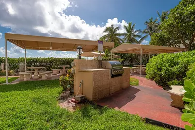 3505 S Ocean #917, Hollywood, FL 33019 - Photo 13