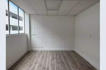 299 Alhambra #321, Coral Gables, FL 33134 - Photo 3