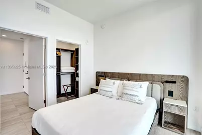 580 72nd #2102, Miami Beach, FL 33141 - Photo 15