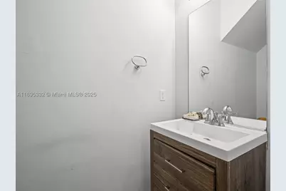 2104 NE 3rd, Homestead, FL 33033 - Photo 27