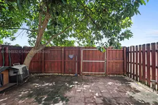 2104 NE 3rd, Homestead, FL 33033 - Photo 29