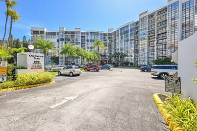 800 Parkview #605, Hallandale Beach, FL 33009 - Photo 25