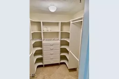 2625 Collins #1507, Miami Beach, FL 33140 - Photo 13