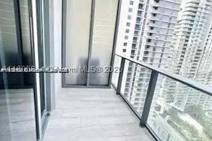 45 SW 9th, Miami, FL 33130 - Photo 9