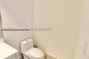 45 SW 9th, Miami, FL 33130 - Photo 17