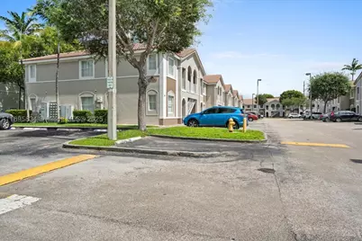 1677 SE 27th #202, Homestead, FL 33035 - Photo 33