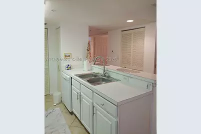 4122 Residence #102, Fort Myers, FL 33901 - Photo 21