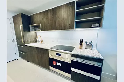 159 NE 6th #4807, Miami, FL 33132 - Photo 19