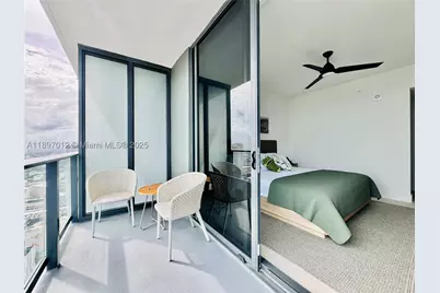 159 NE 6th #4314, Miami, FL 33132 - Photo 31