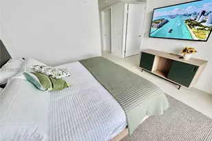 159 NE 6th, Miami, FL 33132 - Photo 17