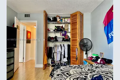 2750 NE 183rd #2308, Aventura, FL 33160 - Photo 11