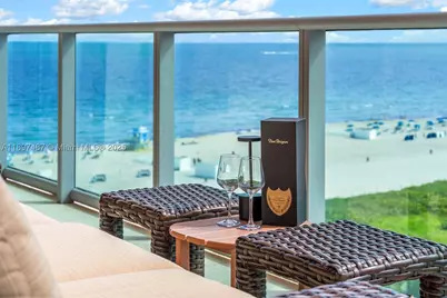 1455 Ocean #1003, Miami Beach, FL 33139 - Photo 7