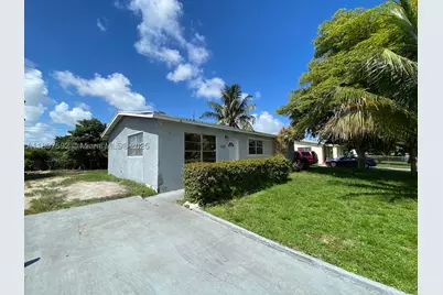 1121 NE 214th, Miami, FL 33179 - Photo 3