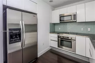 1050 Brickell, Miami, FL 33131 - Photo 9
