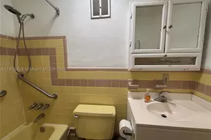 441 Collins, Miami Beach, FL 33139 - Photo 23