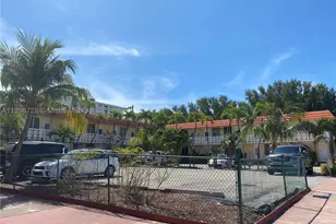 441 Collins, Miami Beach, FL 33139 - Photo 3