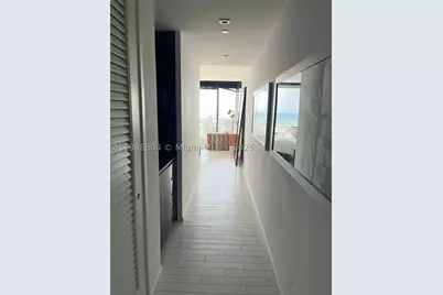 2201 Collins #626, Miami Beach, FL 33139 - Photo 9