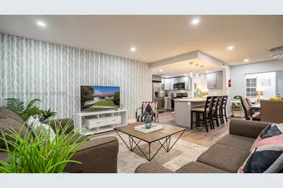 1305 Funston, Hollywood, FL 33019 - Photo 9