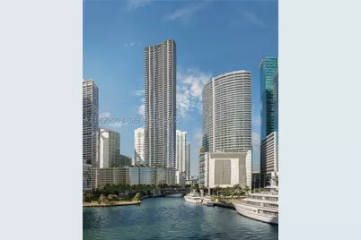 99 SE 5th #4301, Miami, FL 33131 - Photo 5