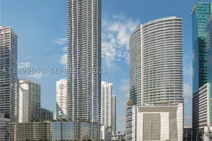 99 SE 5th, Miami, FL 33131 - Photo 5