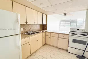 1351 NE Miami Gardens, Miami, FL 33179 - Photo 5