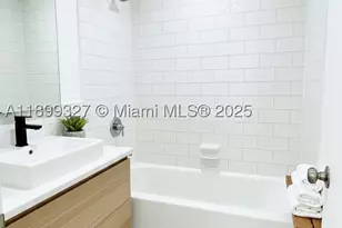1351 NE Miami Gardens, Miami, FL 33179 - Photo 11