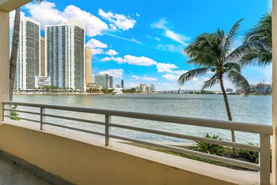 848 Brickell Key #204, Miami, FL 33131 - Photo 27