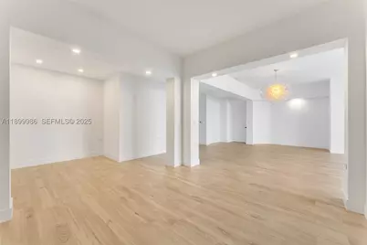 848 Brickell Key #204, Miami, FL 33131 - Photo 21