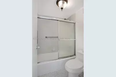 100 Lincoln #607, Miami Beach, FL 33139 - Photo 15