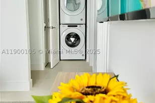 159 NE 6th, Miami, FL 33132 - Photo 9