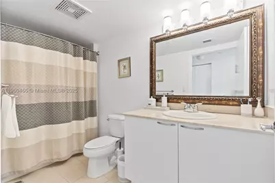 16699 Collins #3604, Sunny Isles Beach, FL 33160 - Photo 27