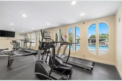 300 Diplomat #518, Hallandale Beach, FL 33009 - Photo 5