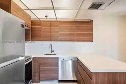17890 W Dixie #606, North Miami Beach, FL 33160 - Photo 1