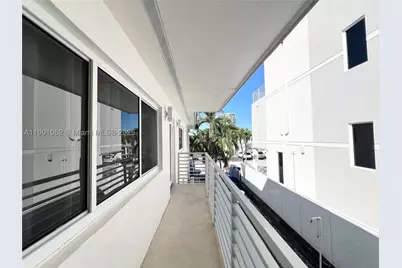 312 Elm, Hollywood, FL 33019 - Photo 9