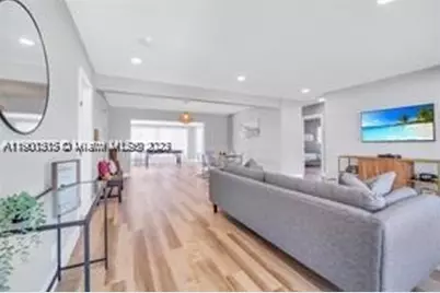 410 Pennsylvania #410, Fort Lauderdale, FL 33312 - Photo 5