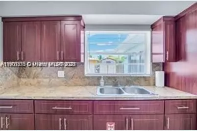 410 Pennsylvania #410, Fort Lauderdale, FL 33312 - Photo 13