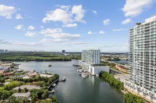 16500 Collins, Sunny Isles Beach, FL 33160 - Photo 53