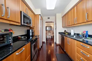 16500 Collins, Sunny Isles Beach, FL 33160 - Photo 49