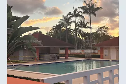 18850 NW 57th #306, Hialeah, FL 33015 - Photo 19