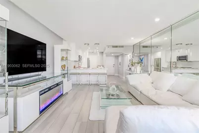 100 Lincoln #323, Miami Beach, FL 33139 - Photo 9