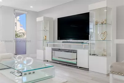 100 Lincoln #323, Miami Beach, FL 33139 - Photo 27