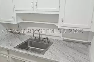 1955 Normandy, Miami Beach, FL 33141 - Photo 7