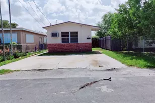 805 NW 3rd, Hallandale Beach, FL 33009 - Photo 29