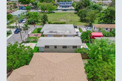 805 NW 3rd #1, Hallandale Beach, FL 33009 - Photo 1