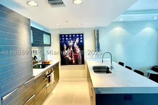 200 Biscayne Blvd, Miami, FL 33131 - Photo 7