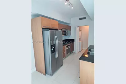 244 Biscayne #908, Miami, FL 33132 - Photo 9