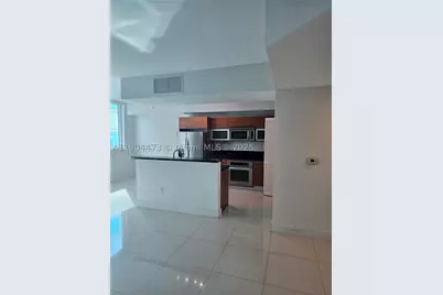244 Biscayne #908, Miami, FL 33132 - Photo 7